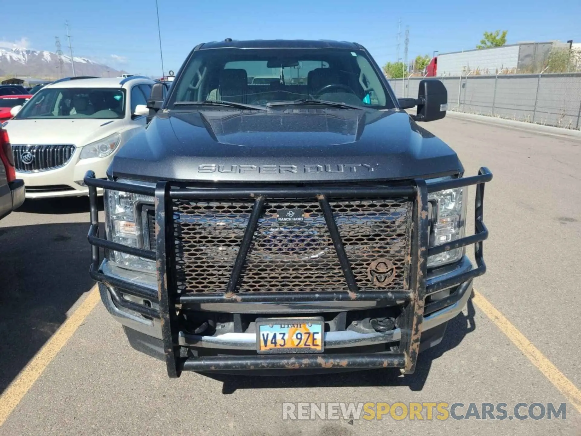 40 Photograph of a damaged car 1FT7W2B67KEE26641 FORD F250 2019