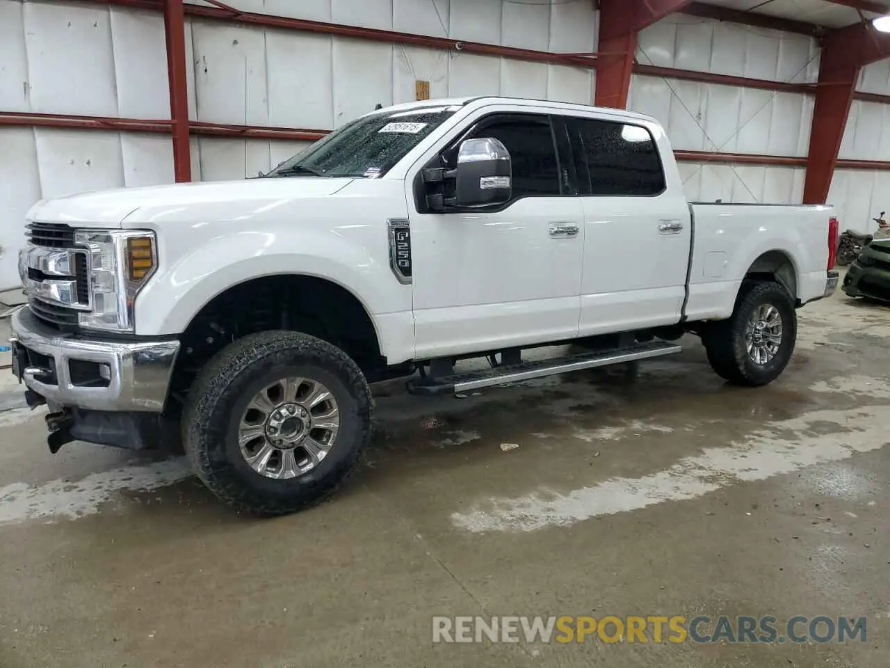 1 Фотография поврежденного автомобиля 1FT7W2B6XKEE00003 FORD F250 2019