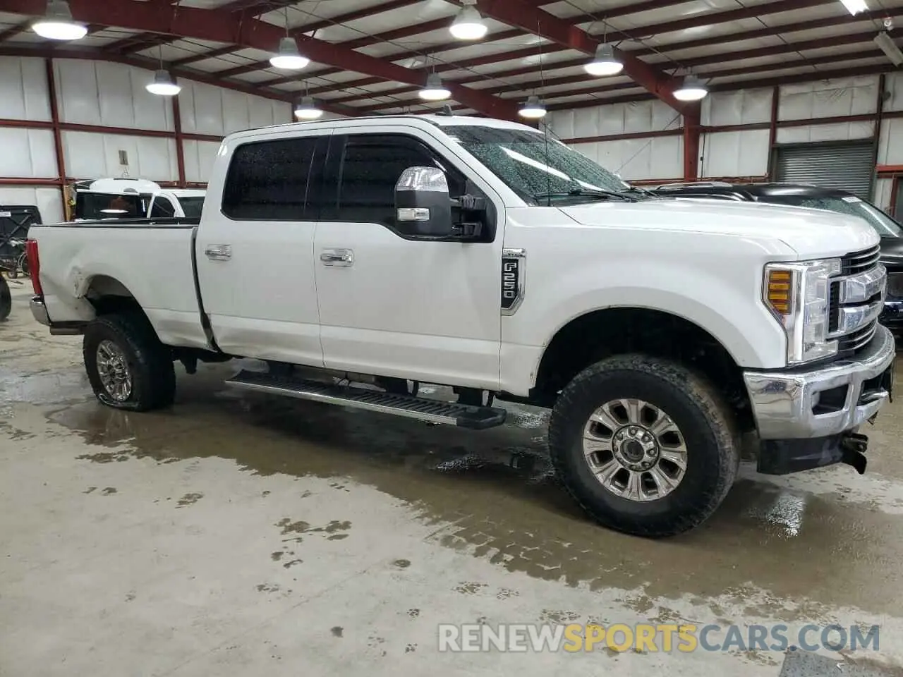 4 Фотография поврежденного автомобиля 1FT7W2B6XKEE00003 FORD F250 2019