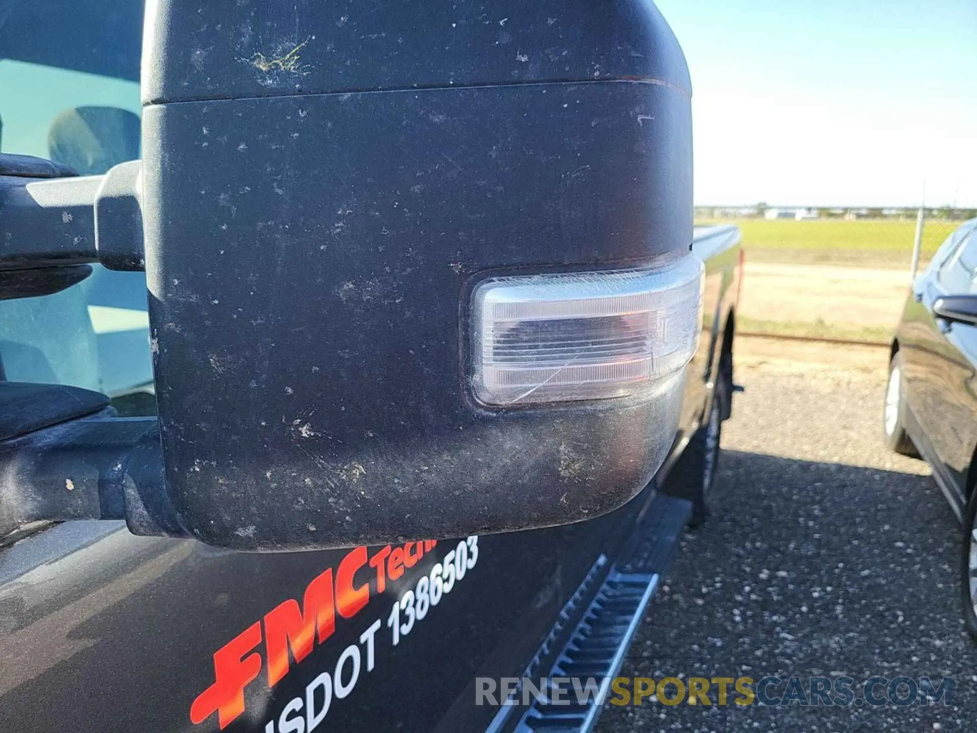 10 Photograph of a damaged car 1FT7W2BT0KEC81514 FORD F250 2019