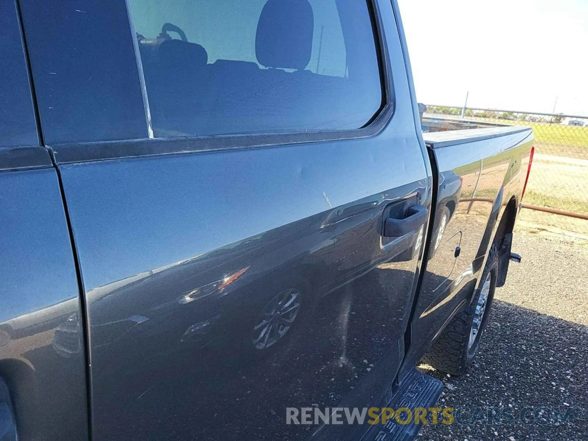 15 Photograph of a damaged car 1FT7W2BT0KEC81514 FORD F250 2019