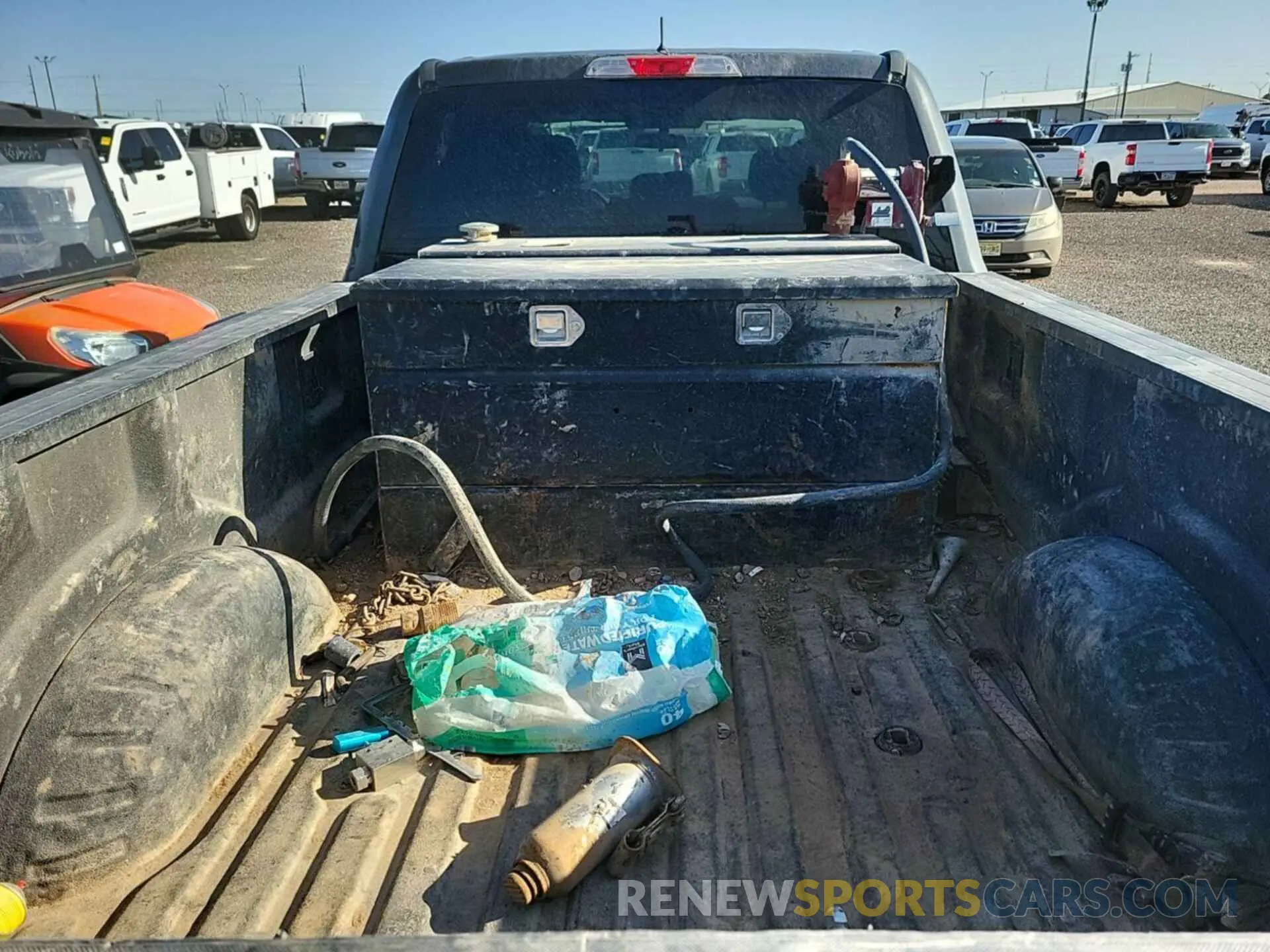 5 Photograph of a damaged car 1FT7W2BT0KEC81514 FORD F250 2019