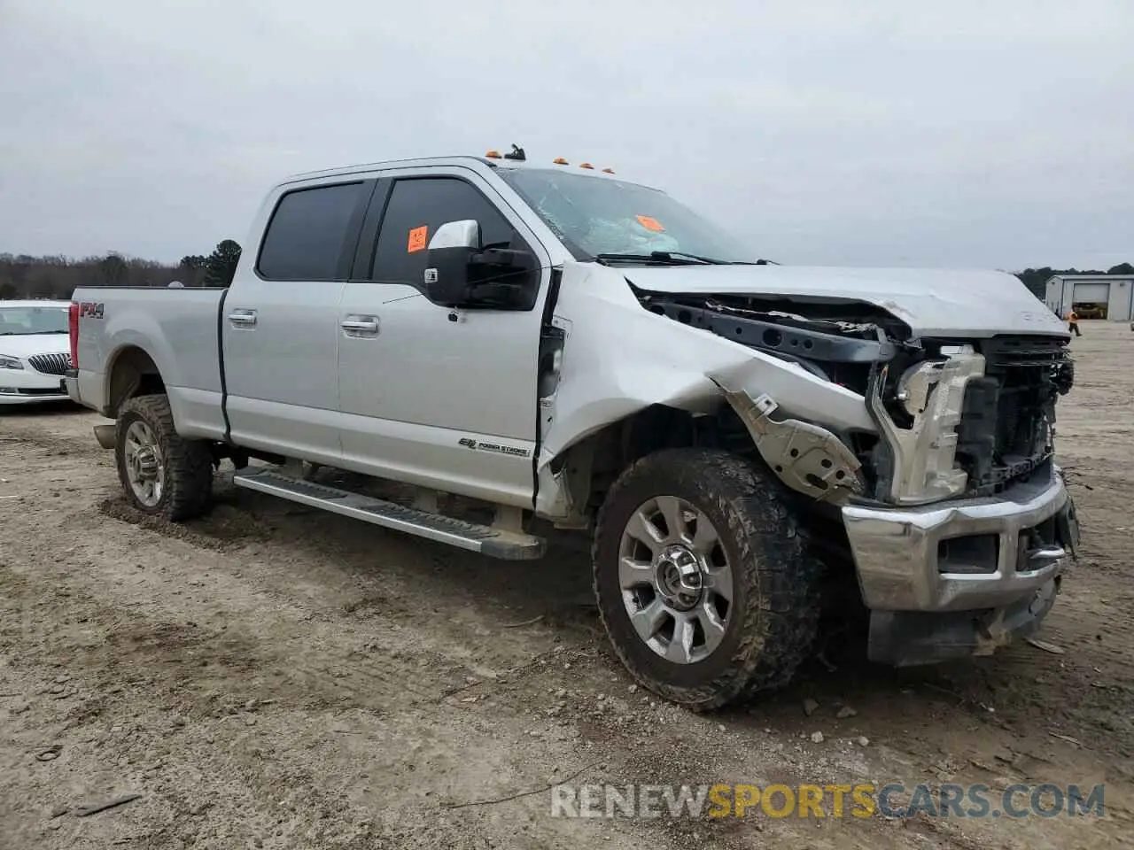 4 Photograph of a damaged car 1FT7W2BT0KEG65647 FORD F250 2019