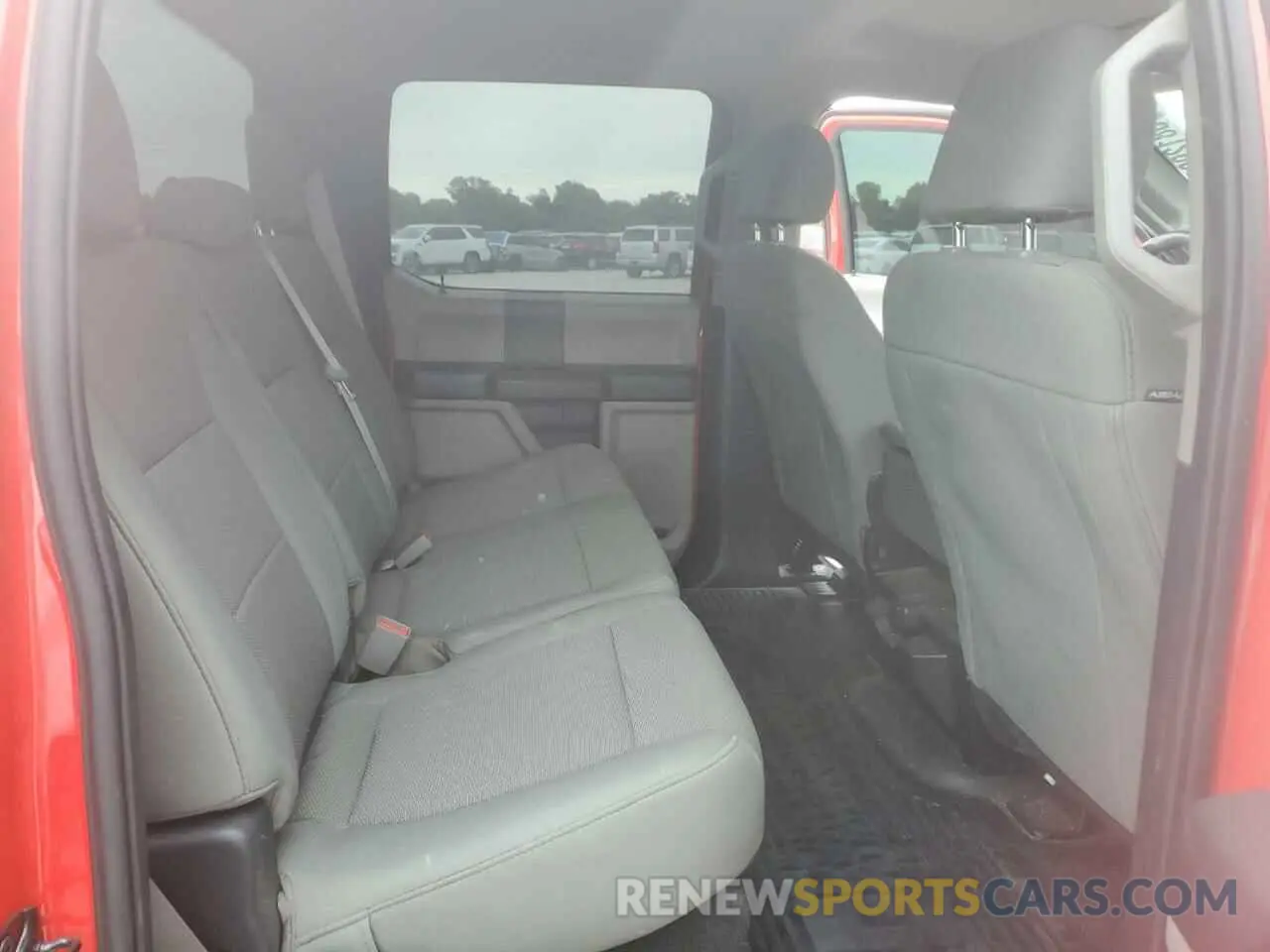 10 Photograph of a damaged car 1FT7W2BT1KEG73417 FORD F250 2019