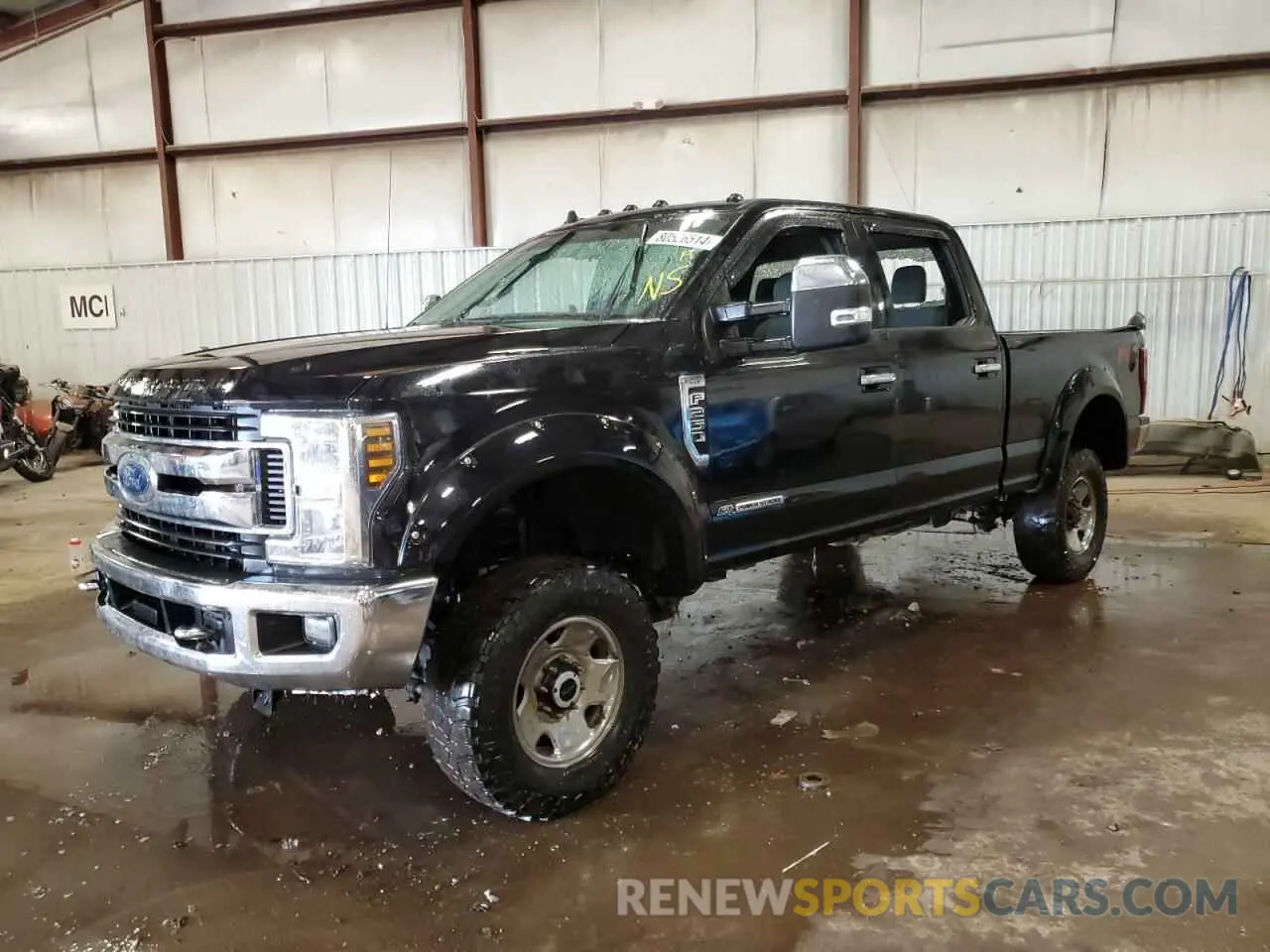 1 Photograph of a damaged car 1FT7W2BT2KEE69533 FORD F250 2019