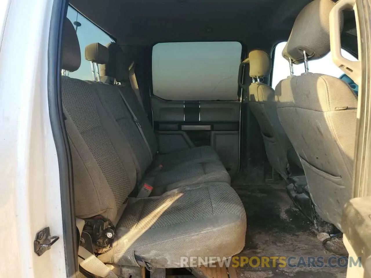 10 Фотография поврежденного автомобиля 1FT7W2BT3KEC11232 FORD F250 2019