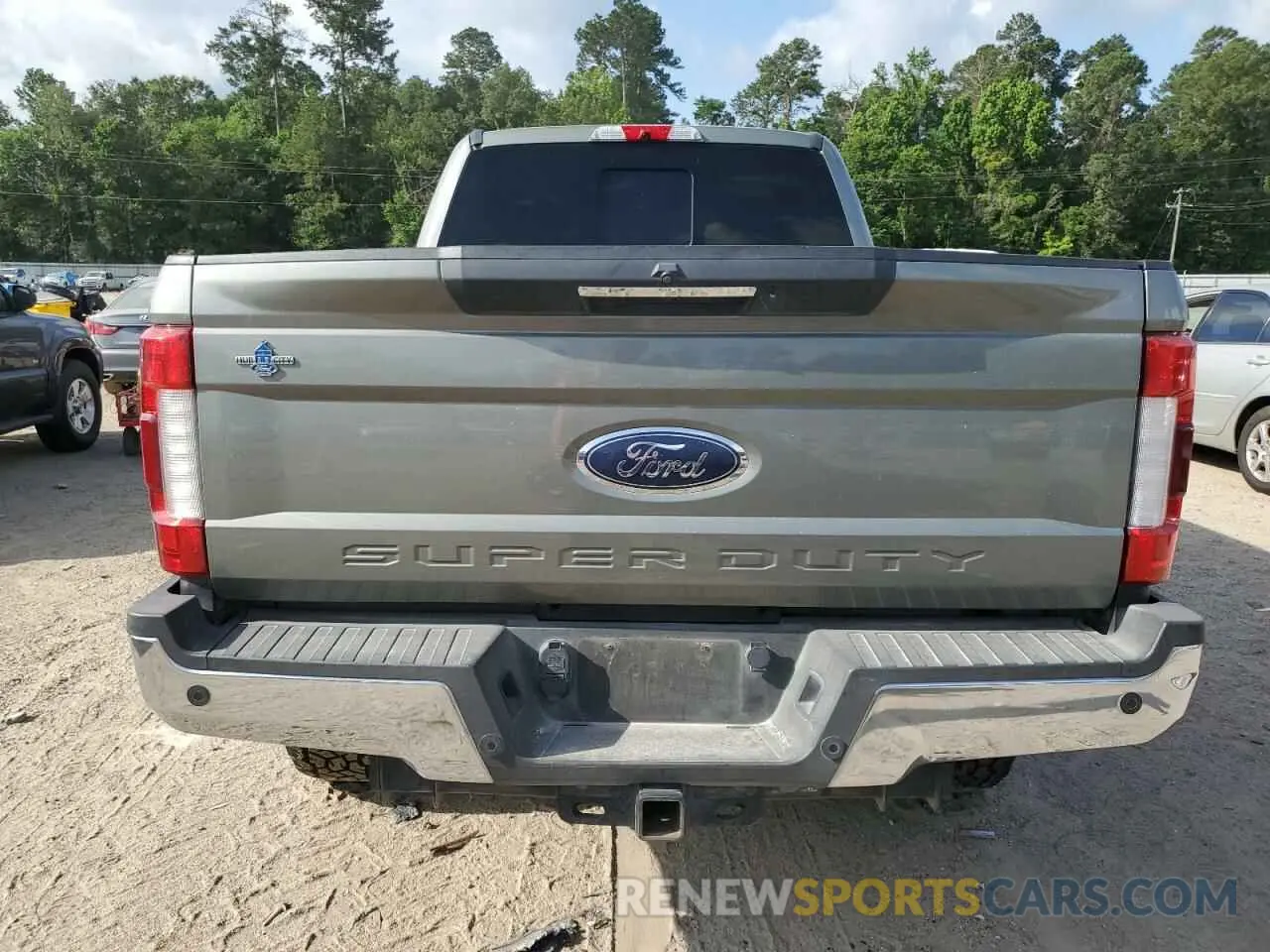 6 Photograph of a damaged car 1FT7W2BT3KEC53769 FORD F250 2019