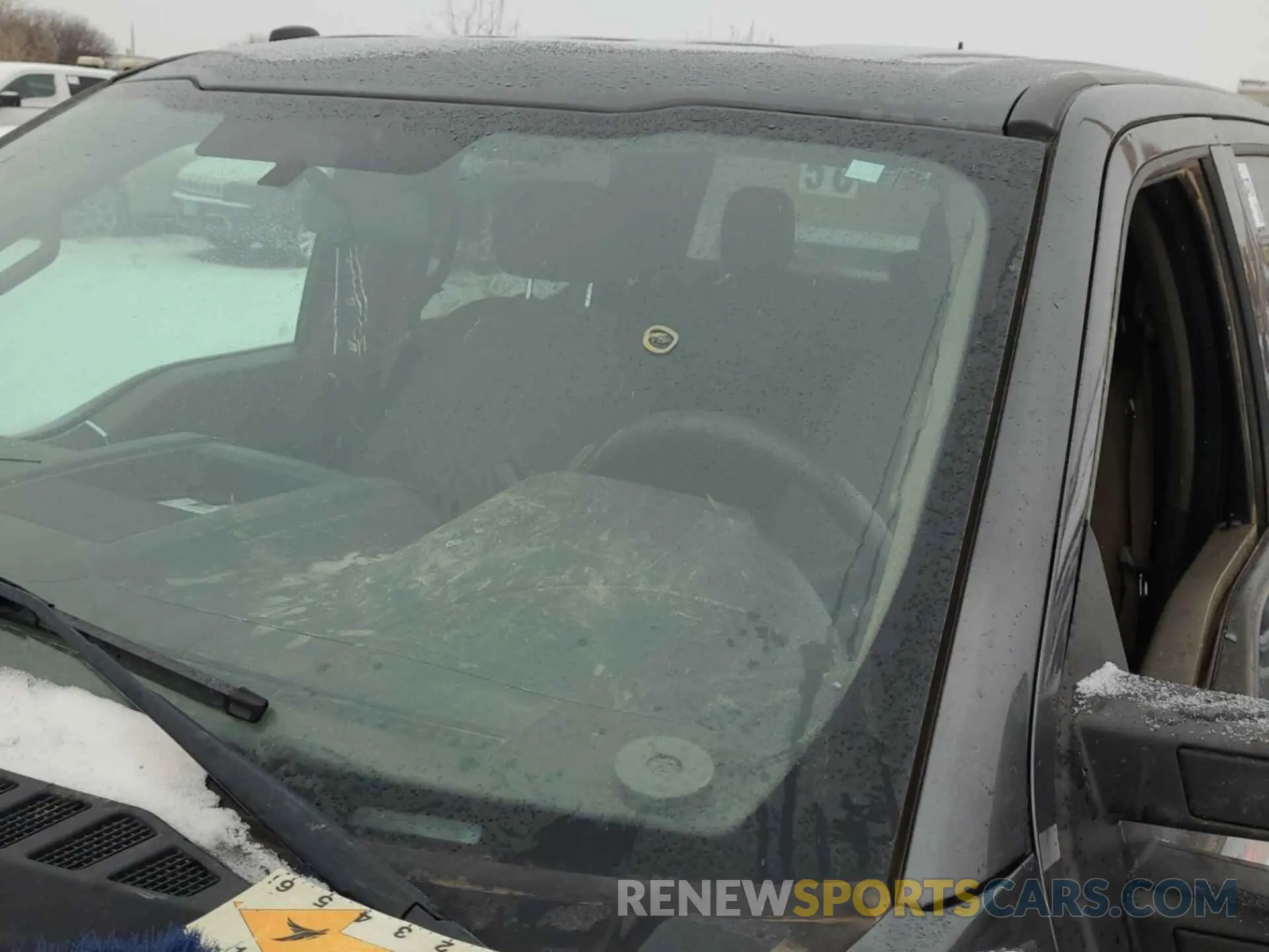 1 Photograph of a damaged car 1FT7W2BT3KEC61743 FORD F250 2019
