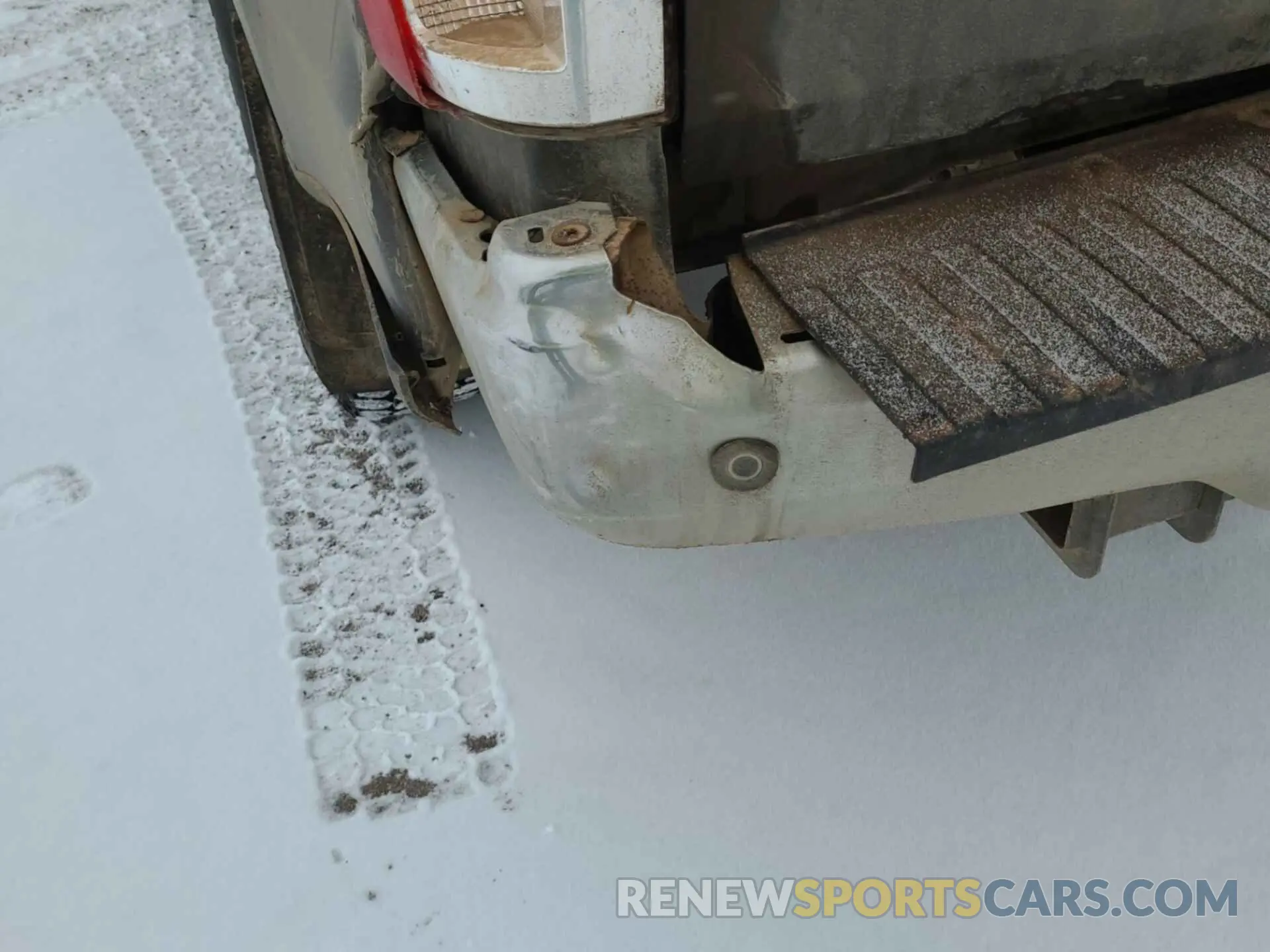 21 Photograph of a damaged car 1FT7W2BT3KEC61743 FORD F250 2019