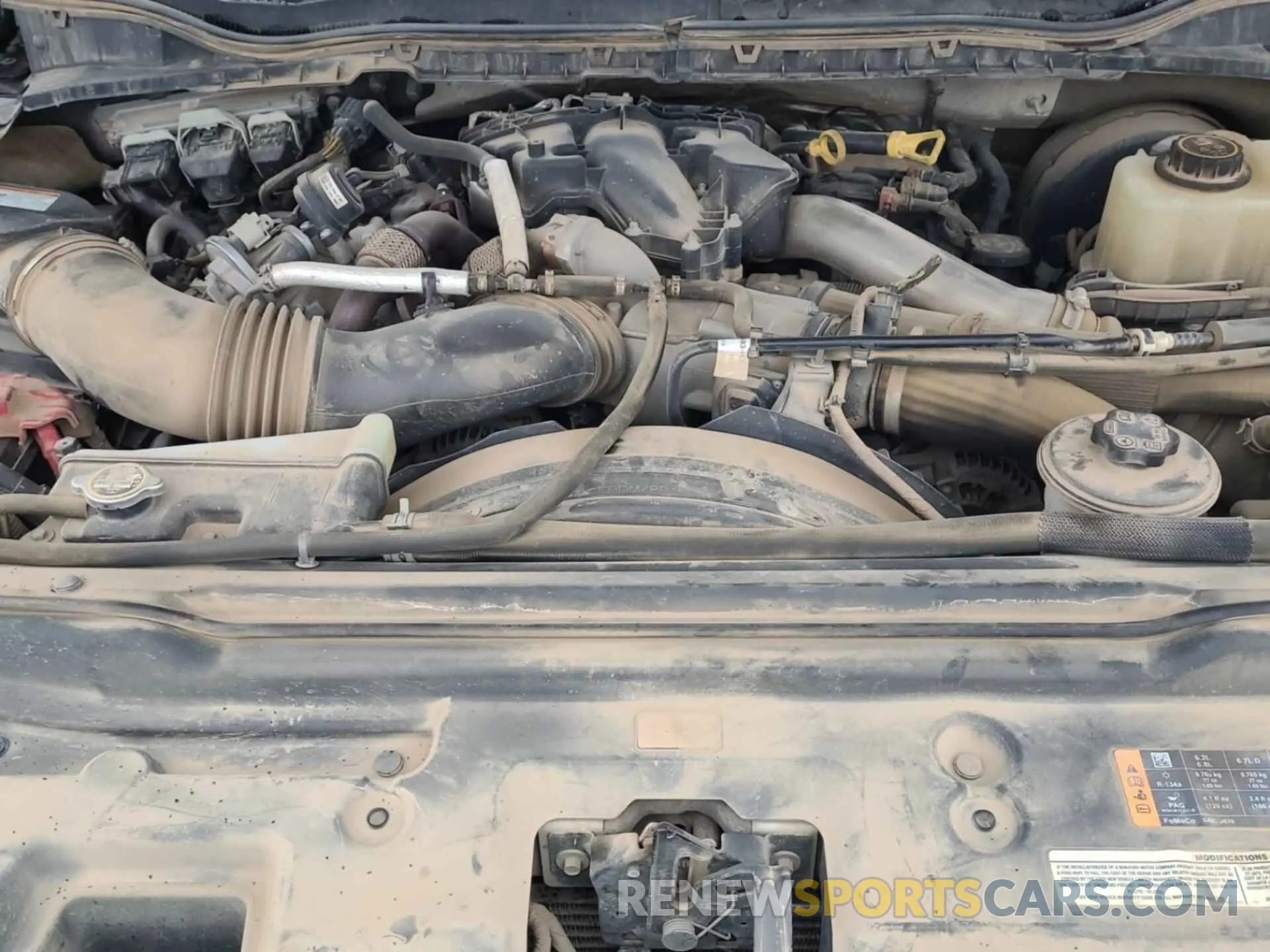 8 Photograph of a damaged car 1FT7W2BT3KEC61743 FORD F250 2019