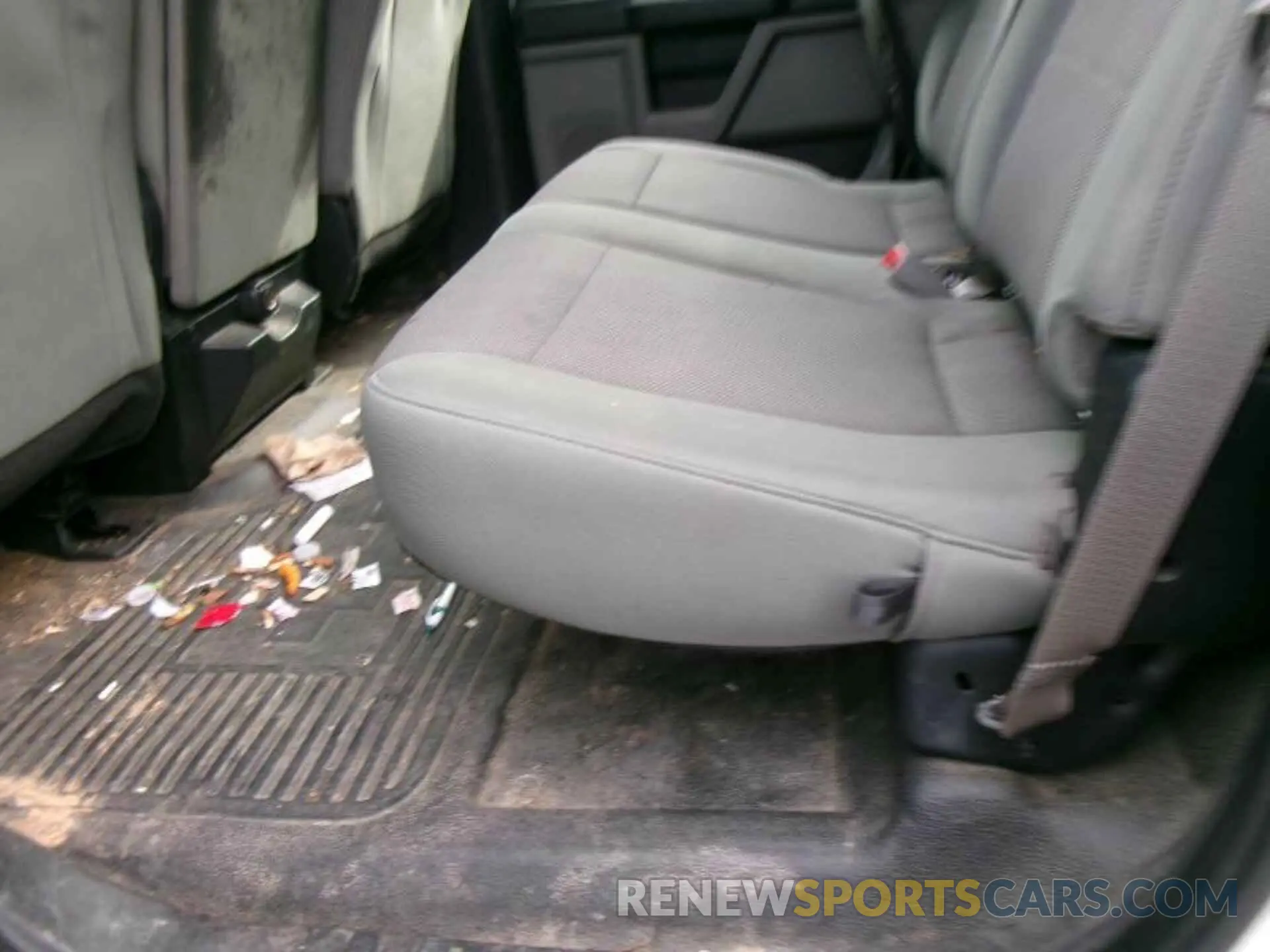 11 Photograph of a damaged car 1FT7W2BT3KEC66974 FORD F250 2019