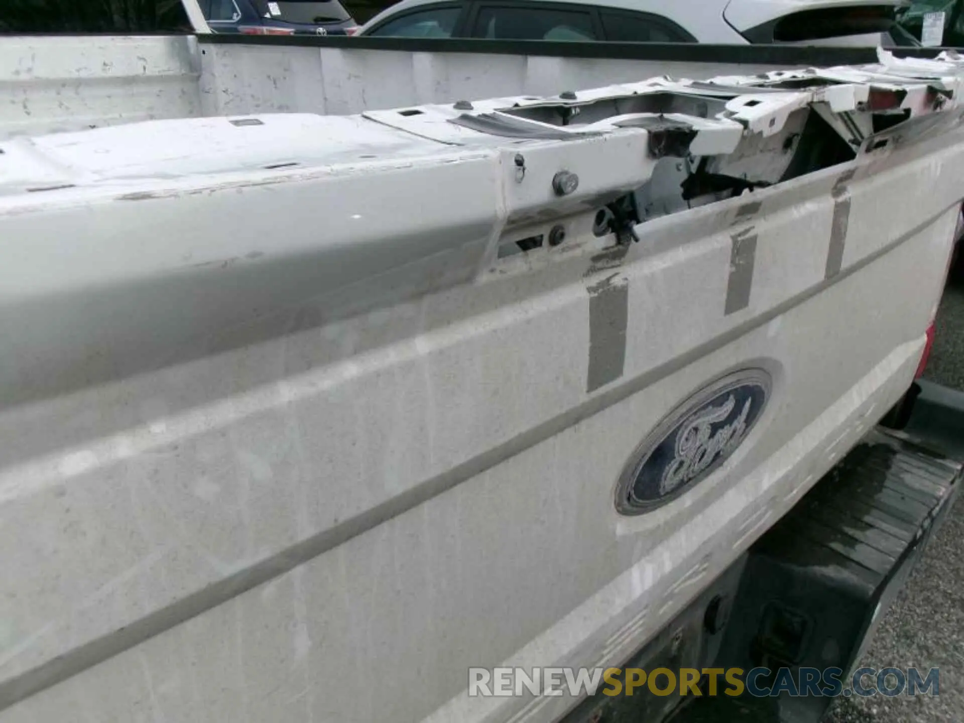 6 Photograph of a damaged car 1FT7W2BT3KEC66974 FORD F250 2019