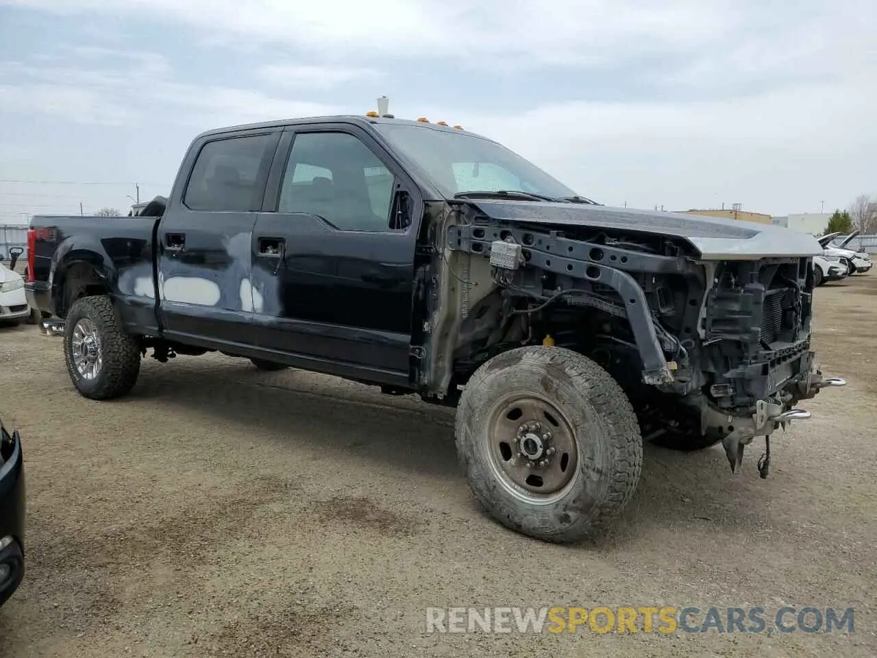 4 Photograph of a damaged car 1FT7W2BT3KEC71723 FORD F250 2019