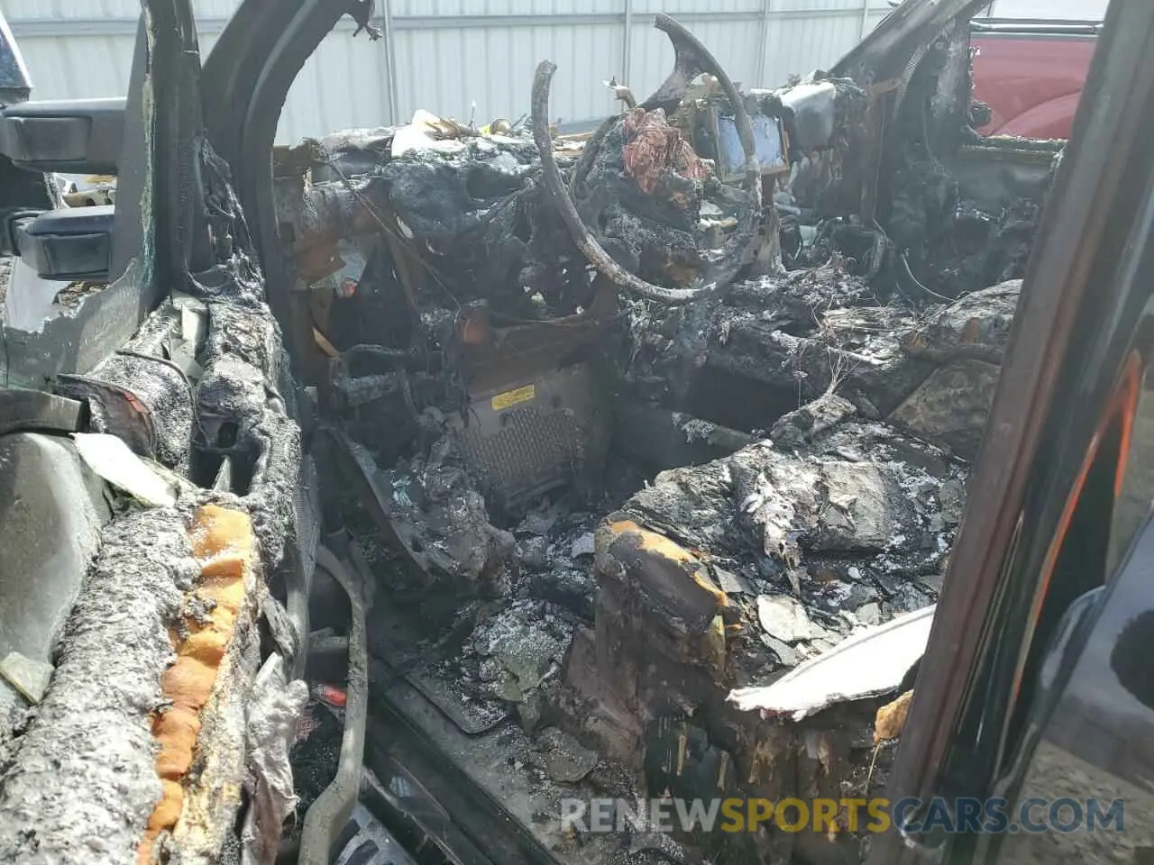 8 Photograph of a damaged car 1FT7W2BT3KED46498 FORD F250 2019