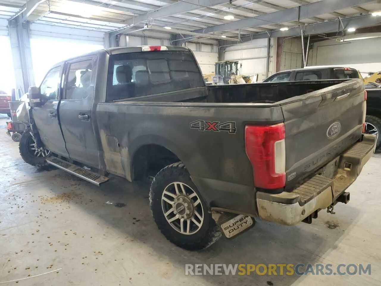 2 Photograph of a damaged car 1FT7W2BT3KEE30112 FORD F250 2019