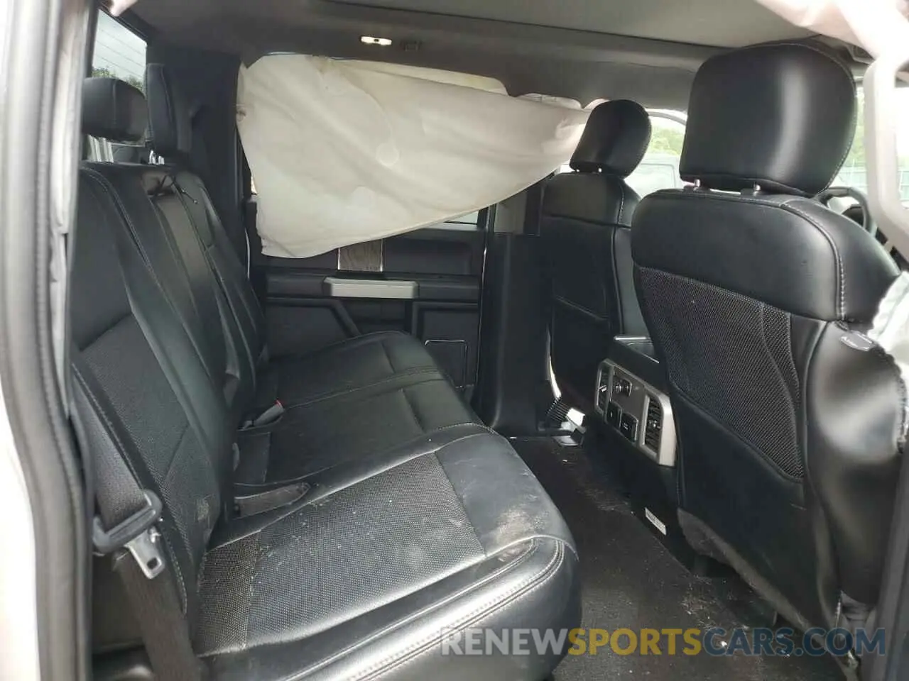 10 Photograph of a damaged car 1FT7W2BT3KEE71369 FORD F250 2019