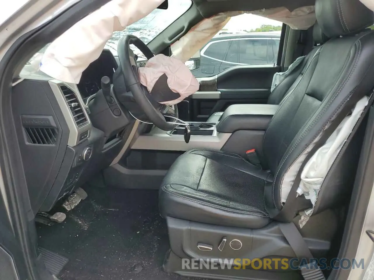 7 Photograph of a damaged car 1FT7W2BT3KEE71369 FORD F250 2019