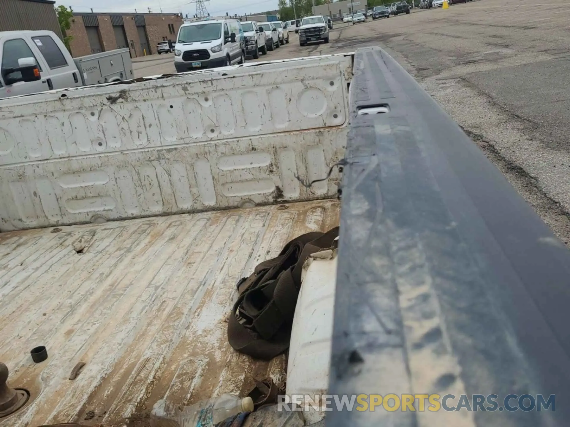 16 Photograph of a damaged car 1FT7W2BT4KEC45387 FORD F250 2019