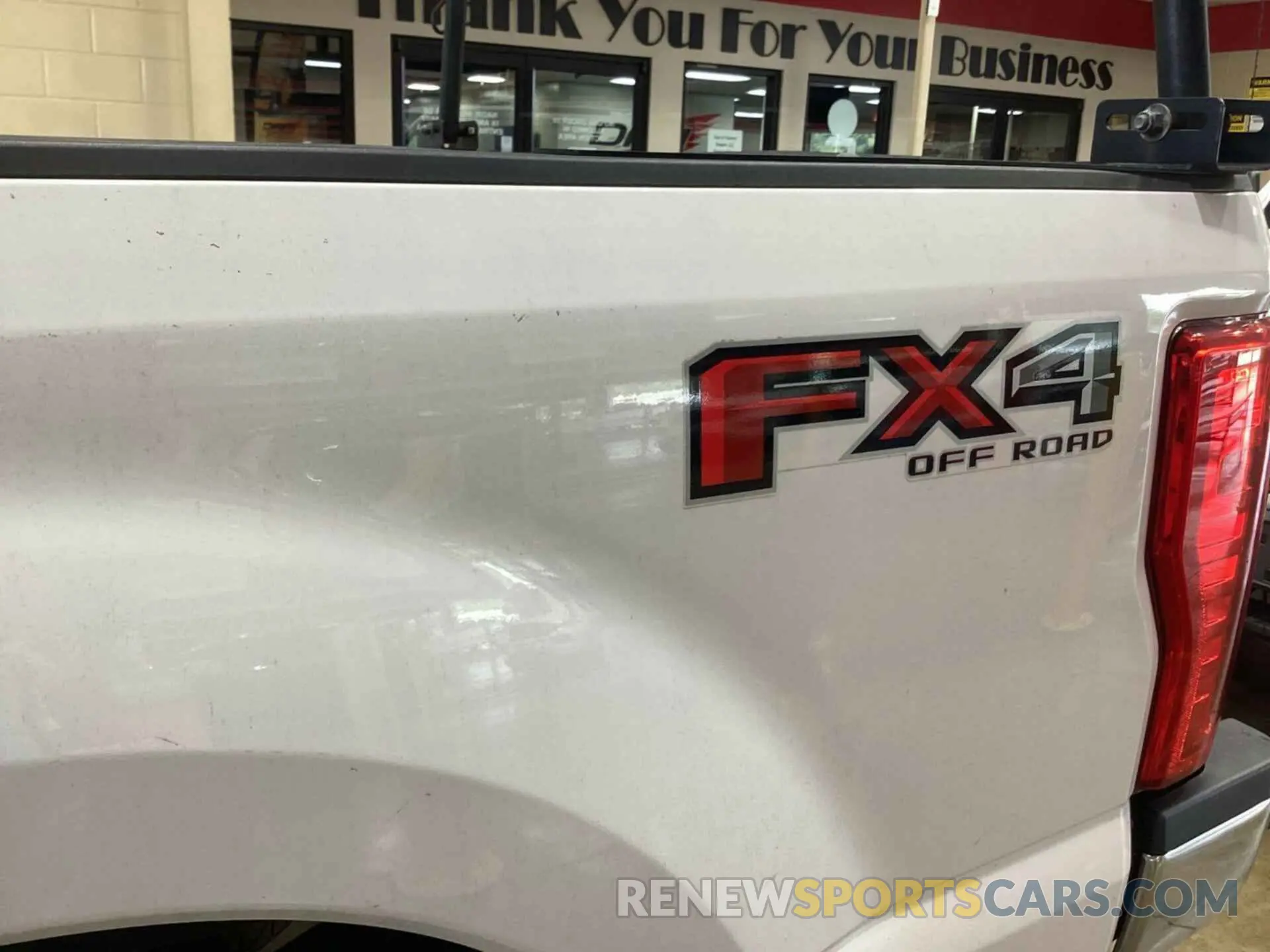 7 Photograph of a damaged car 1FT7W2BT5KEF57380 FORD F250 2019