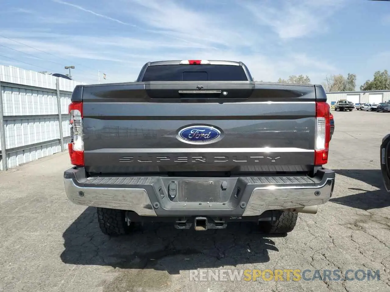 6 Photograph of a damaged car 1FT7W2BT5KEF93683 FORD F250 2019