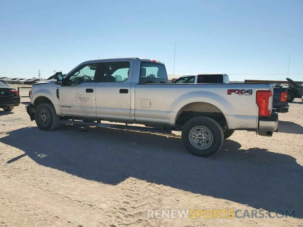 2 Photograph of a damaged car 1FT7W2BT5KEG10921 FORD F250 2019