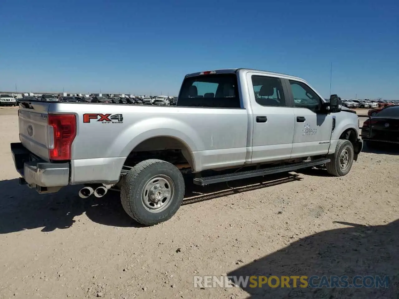 3 Photograph of a damaged car 1FT7W2BT5KEG10921 FORD F250 2019