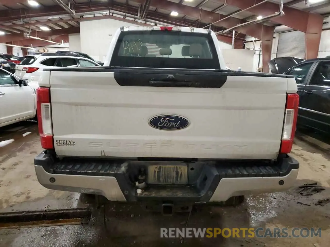 6 Фотография поврежденного автомобиля 1FT7W2BT6KEC90671 FORD F250 2019