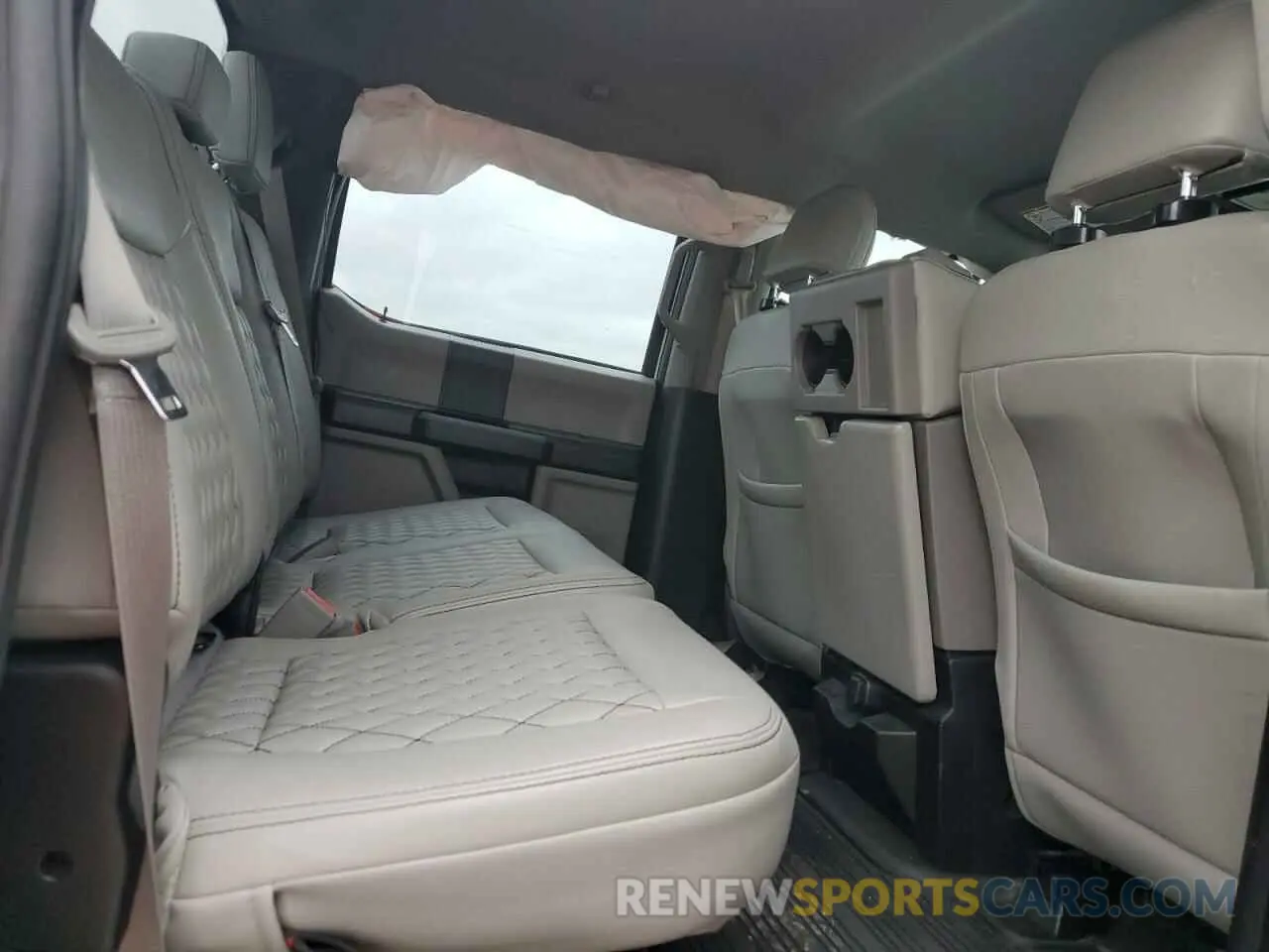 10 Photograph of a damaged car 1FT7W2BT6KED26424 FORD F250 2019