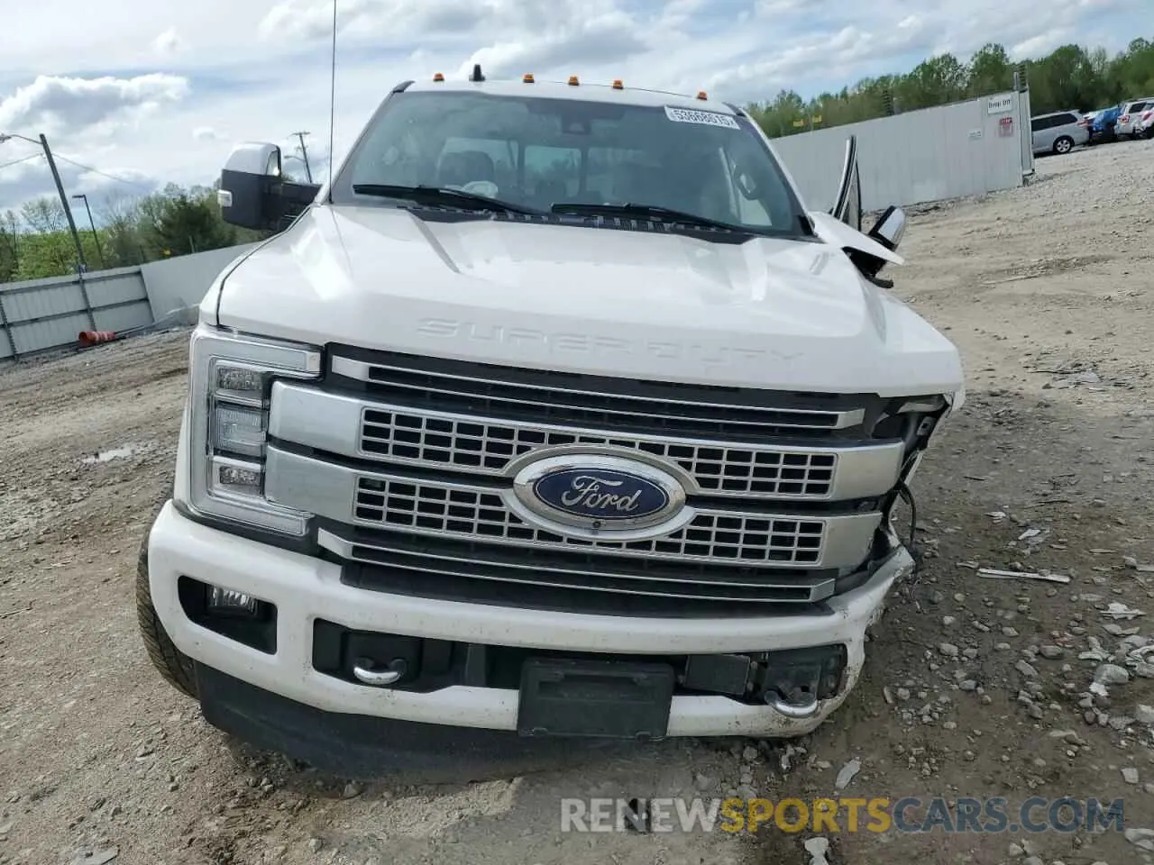 5 Photograph of a damaged car 1FT7W2BT6KED44809 FORD F250 2019