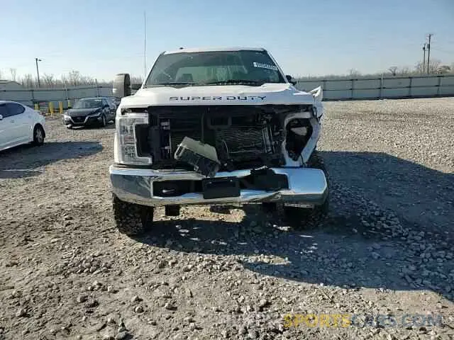 11 Photograph of a damaged car 1FT7W2BT7KEC40619 FORD F250 2019