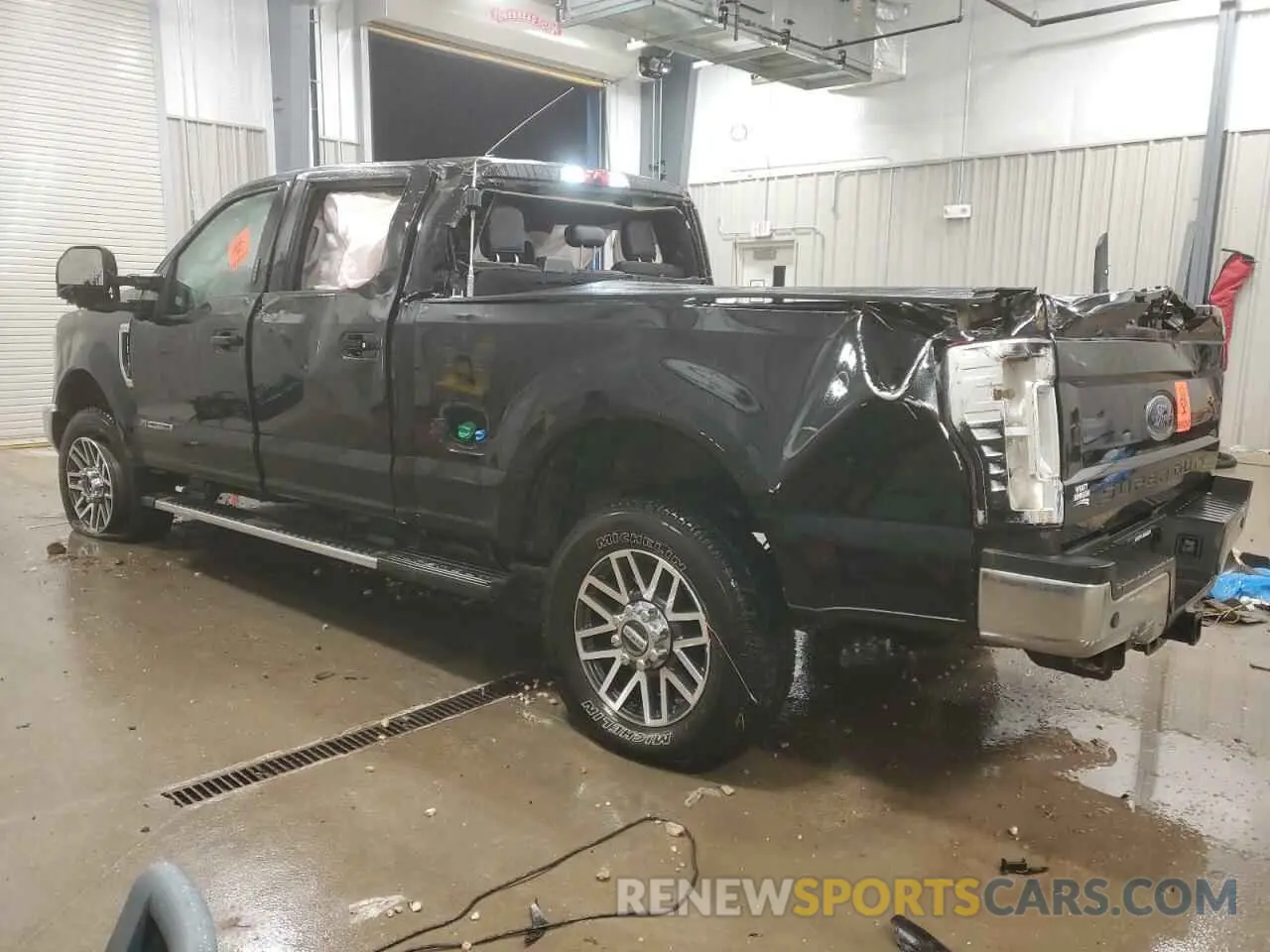 2 Photograph of a damaged car 1FT7W2BT8KEC86895 FORD F250 2019