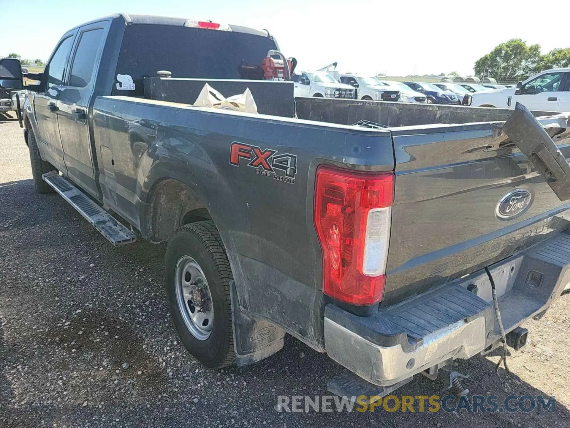 16 Photograph of a damaged car 1FT7W2BT9KEC61729 FORD F250 2019