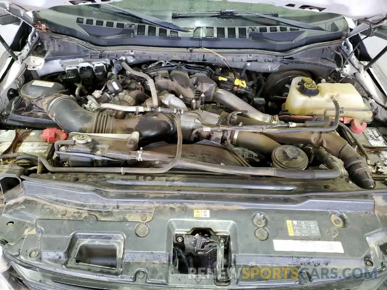 11 Photograph of a damaged car 1FT7W2BT9KEG40312 FORD F250 2019