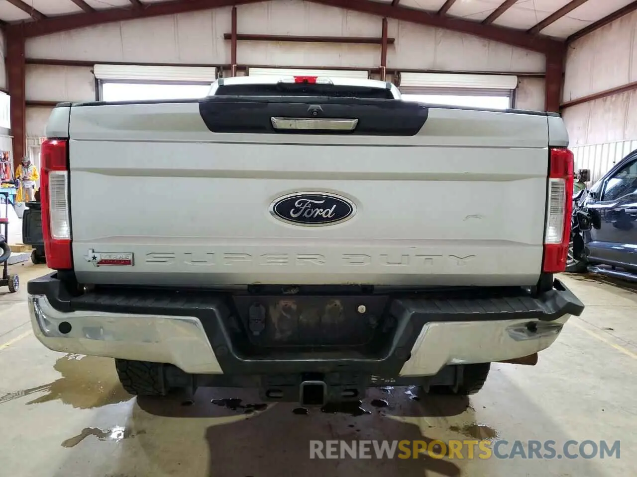 6 Photograph of a damaged car 1FT7W2BT9KEG40312 FORD F250 2019