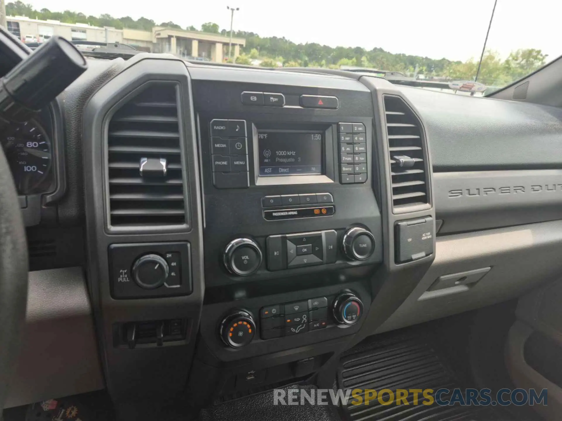 19 Photograph of a damaged car 1FT7W2BT9KEG47728 FORD F250 2019