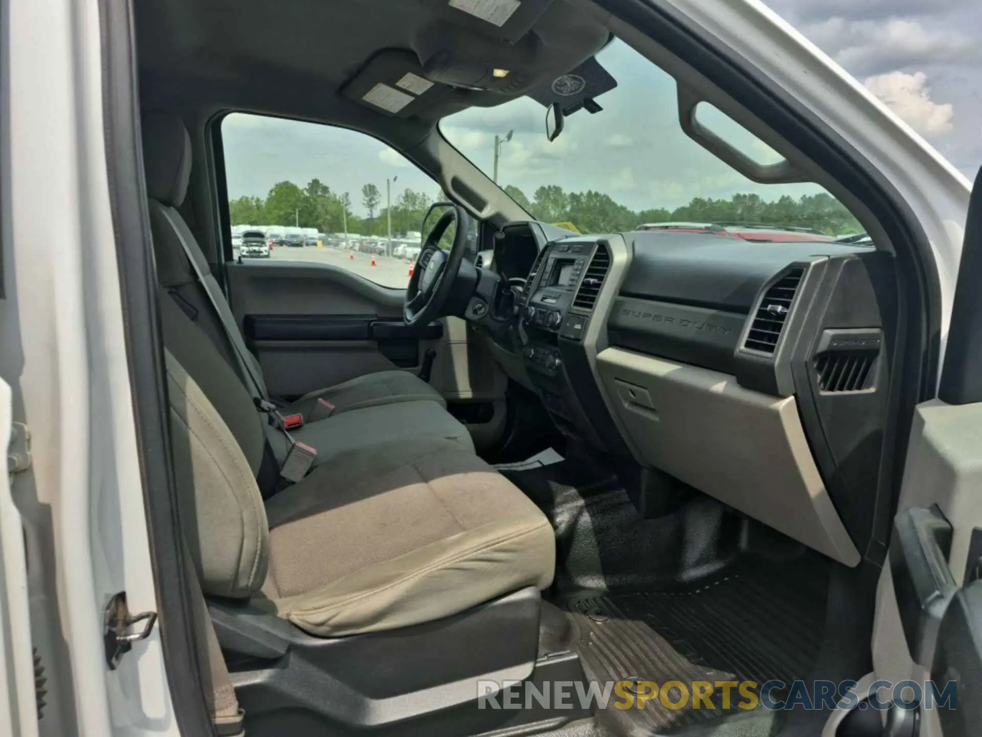 6 Photograph of a damaged car 1FT7W2BT9KEG47728 FORD F250 2019