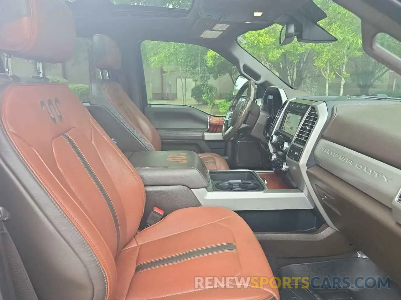 5 Photograph of a damaged car 1FT7W2BTXKEE08463 FORD F250 2019