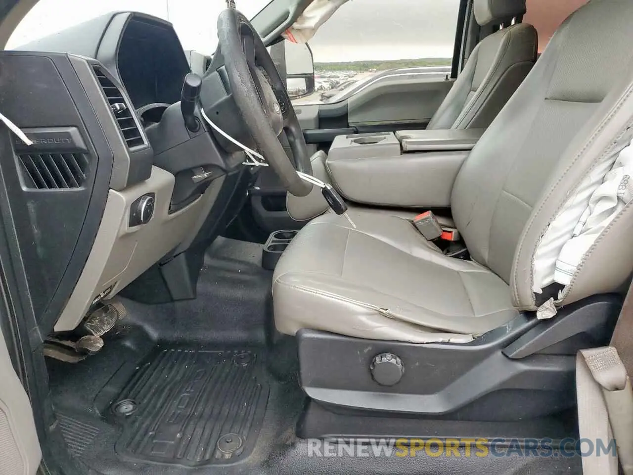 7 Photograph of a damaged car 1FT7X2A60KEC61451 FORD F250 2019