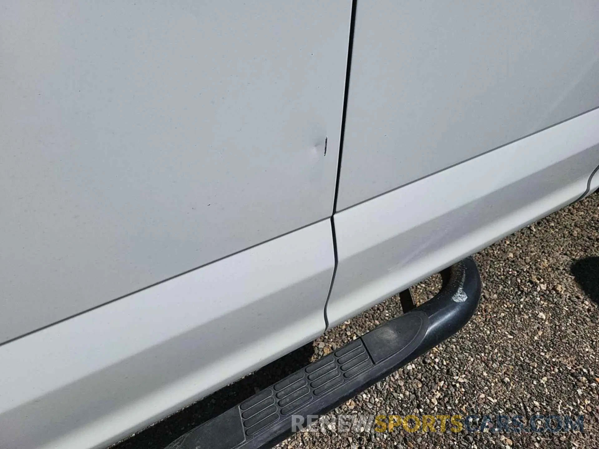 12 Photograph of a damaged car 1FT7X2A60KEE53324 FORD F250 2019