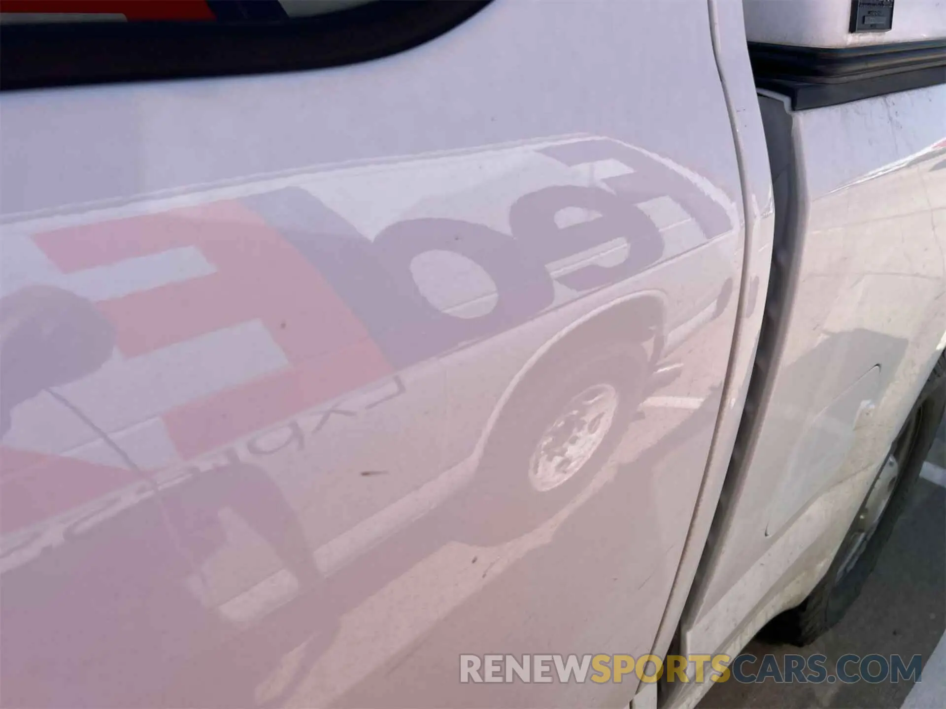11 Photograph of a damaged car 1FT7X2A61KEE68611 FORD F250 2019