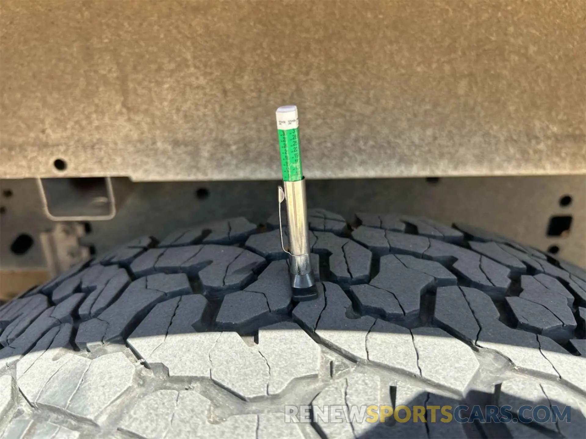 12 Photograph of a damaged car 1FT7X2A61KEE68611 FORD F250 2019
