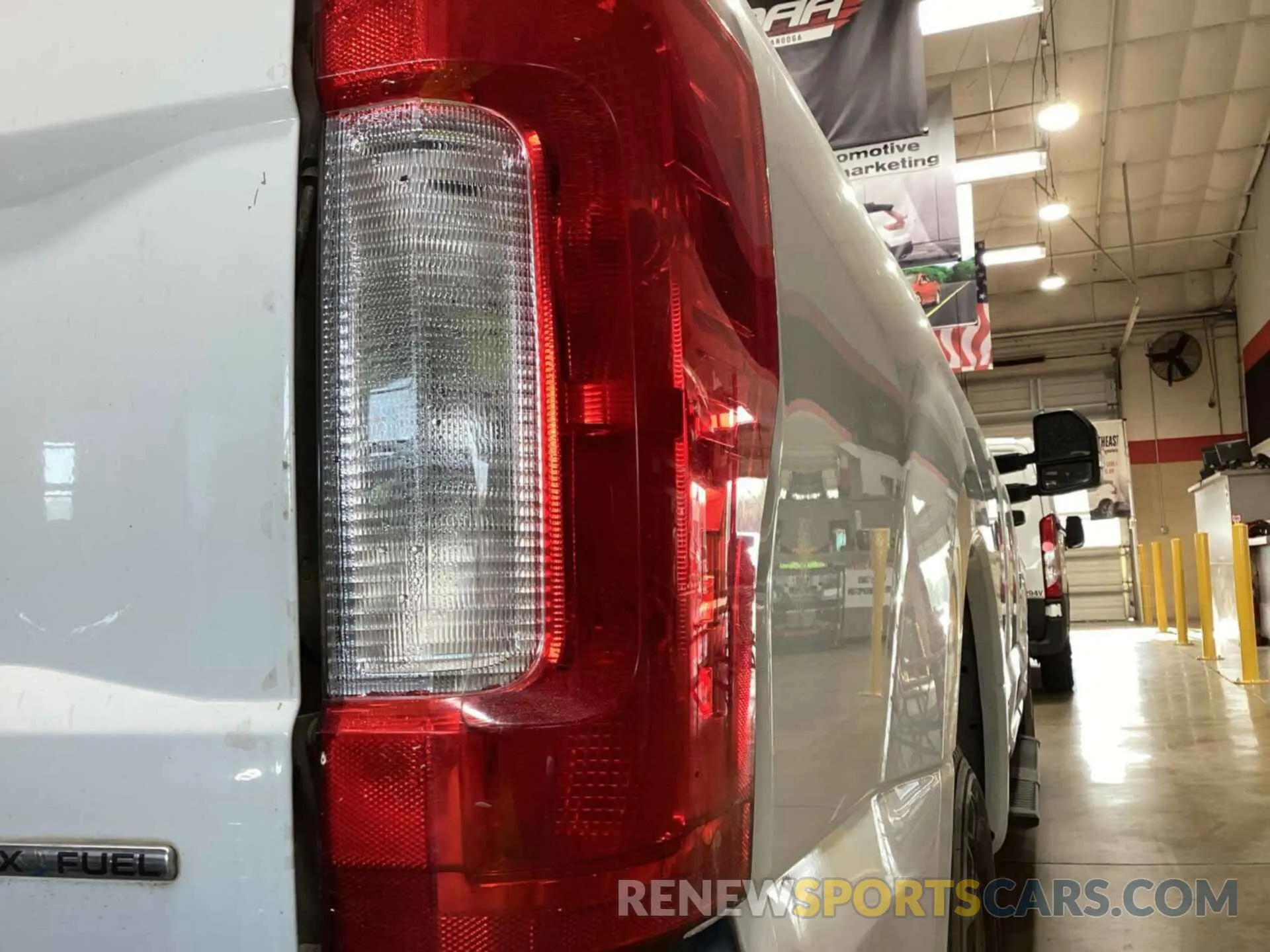 14 Photograph of a damaged car 1FT7X2A62KEC83984 FORD F250 2019