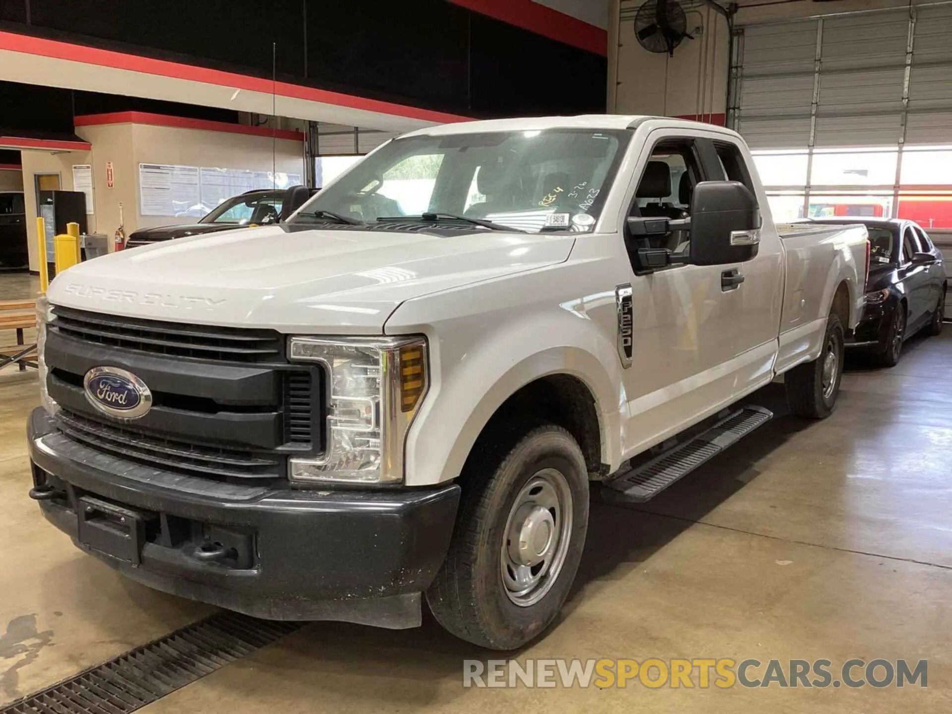 3 Photograph of a damaged car 1FT7X2A62KEC83984 FORD F250 2019