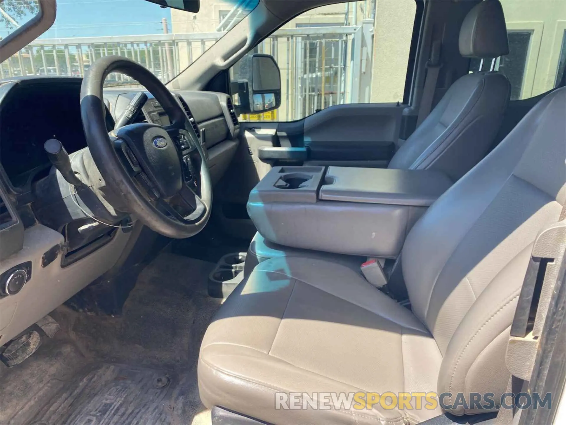 11 Photograph of a damaged car 1FT7X2B64KEC45302 FORD F250 2019