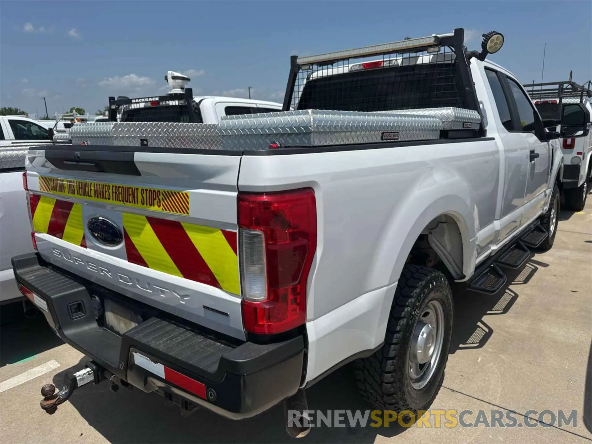 15 Photograph of a damaged car 1FT7X2B64KEE59707 FORD F250 2019