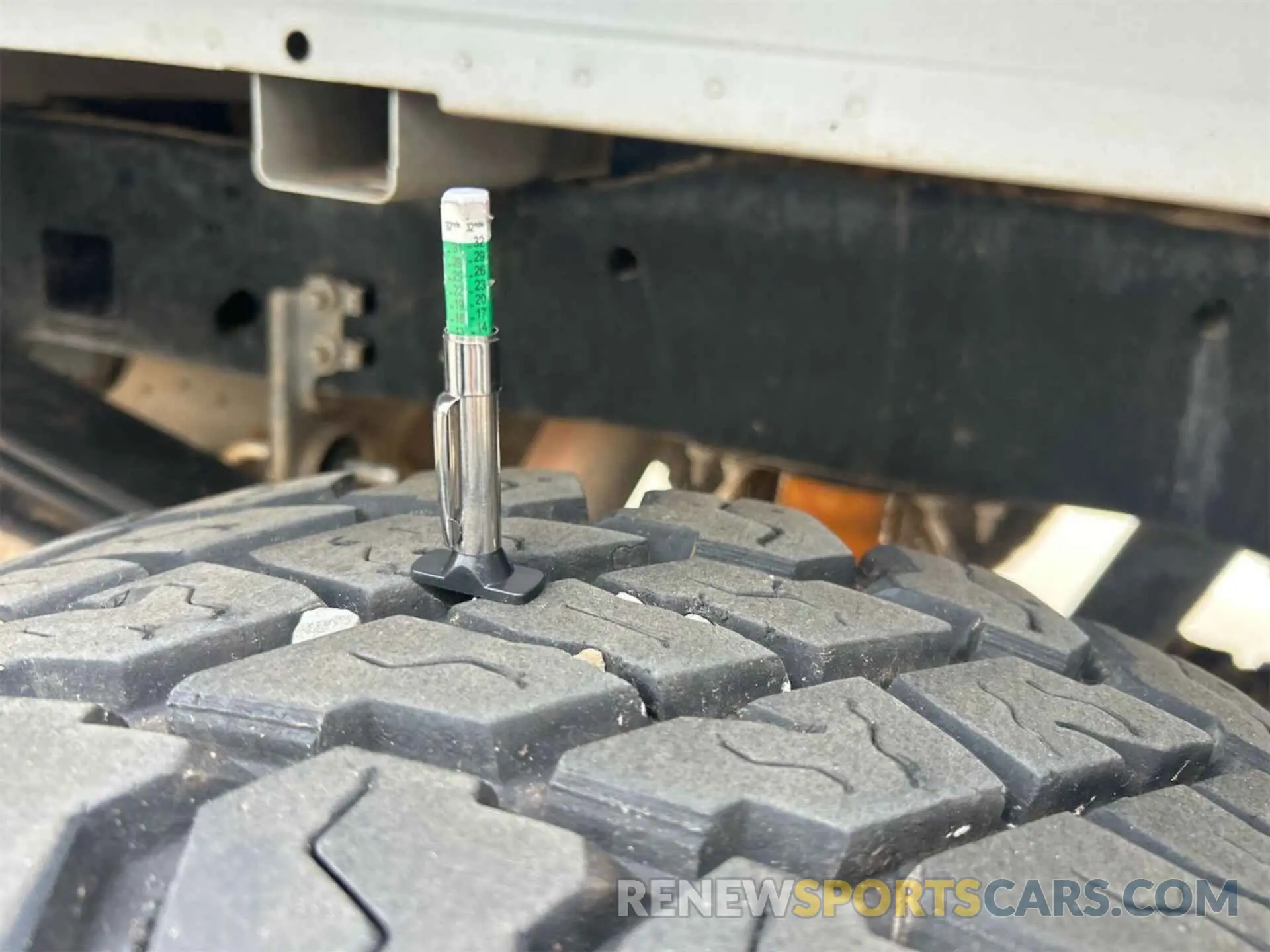 5 Photograph of a damaged car 1FT7X2B64KEE59707 FORD F250 2019