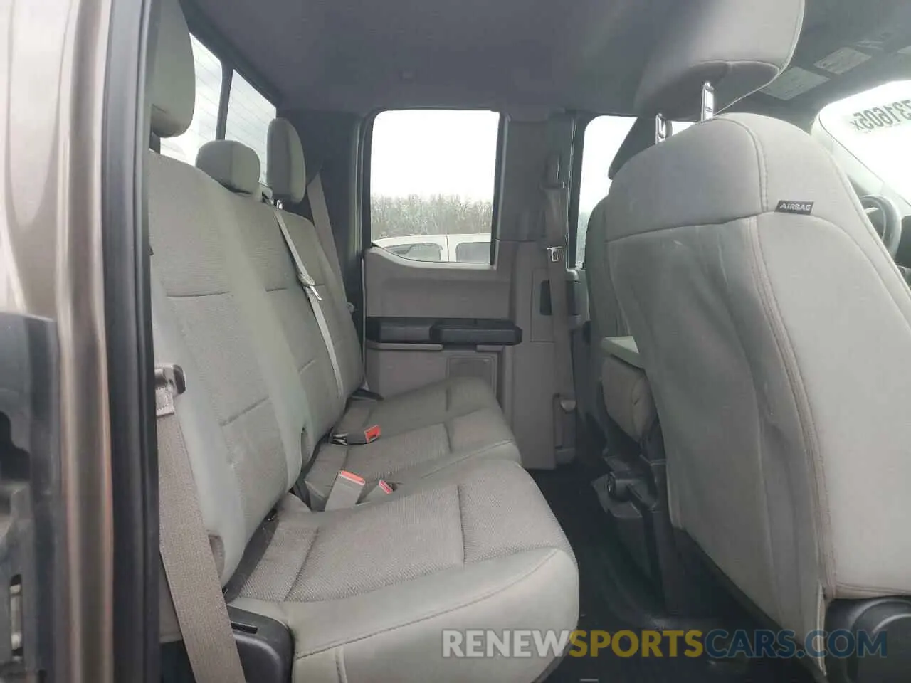 10 Фотография поврежденного автомобиля 1FT7X2B65KED46297 FORD F250 2019