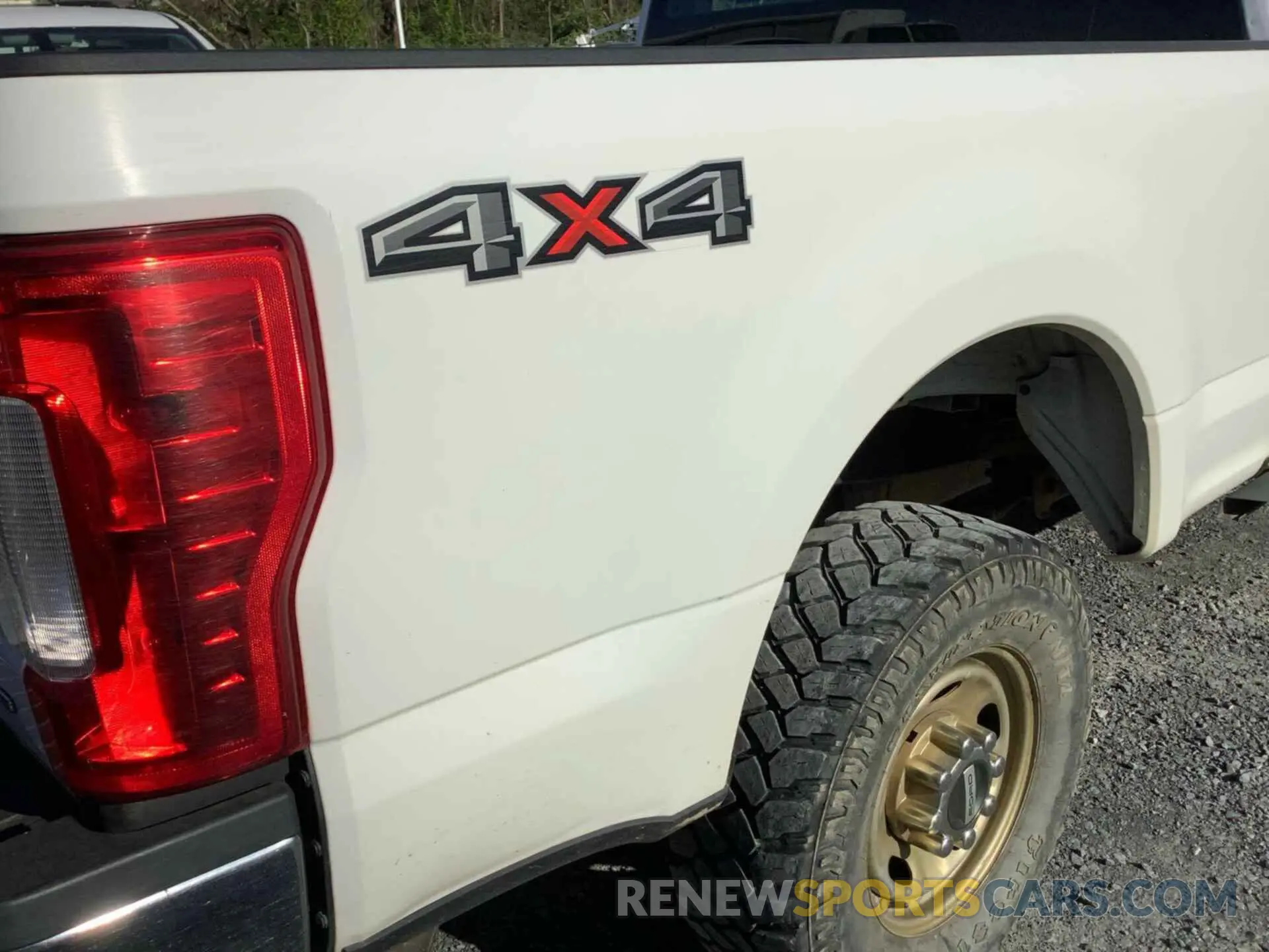 17 Фотография поврежденного автомобиля 1FT7X2B66KEC60951 FORD F250 2019