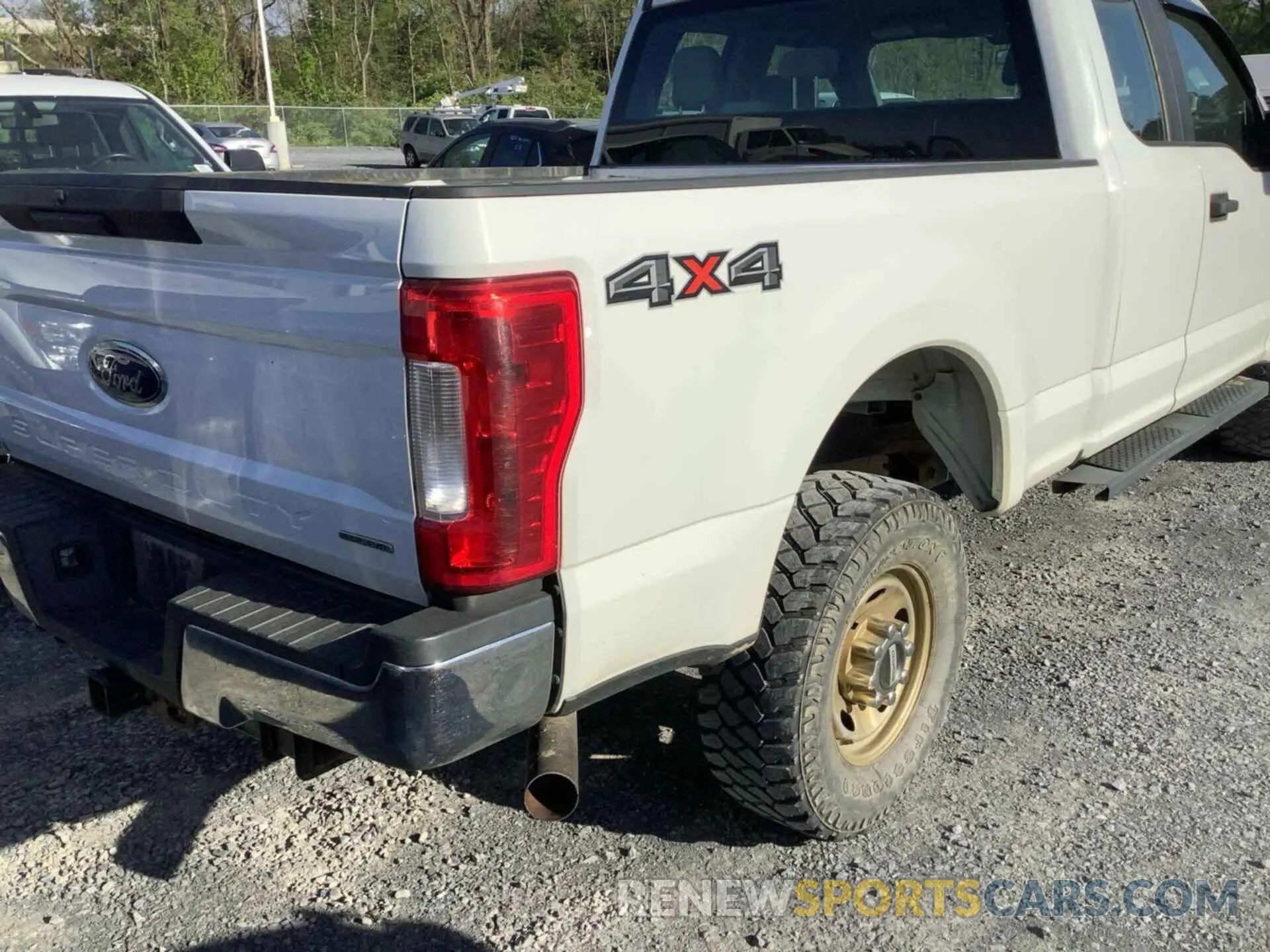 6 Фотография поврежденного автомобиля 1FT7X2B66KEC60951 FORD F250 2019