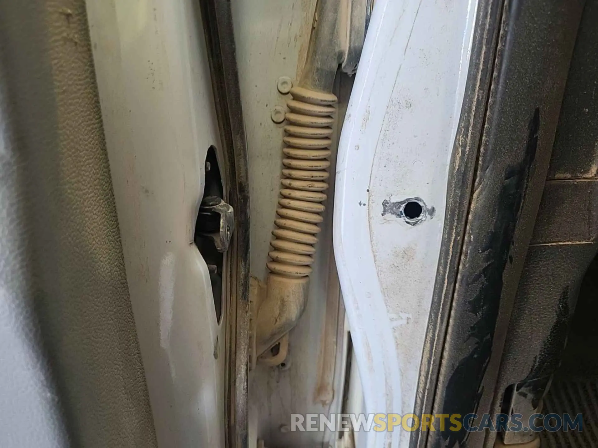 11 Photograph of a damaged car 1FT7X2B66KEF57461 FORD F250 2019